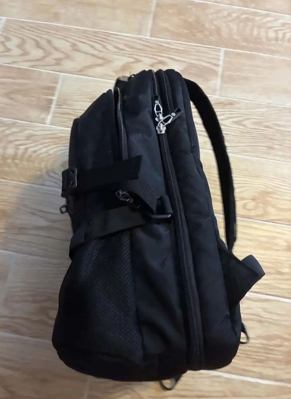 SwissGear 1900 ScanSmart Laptop Backpack Black